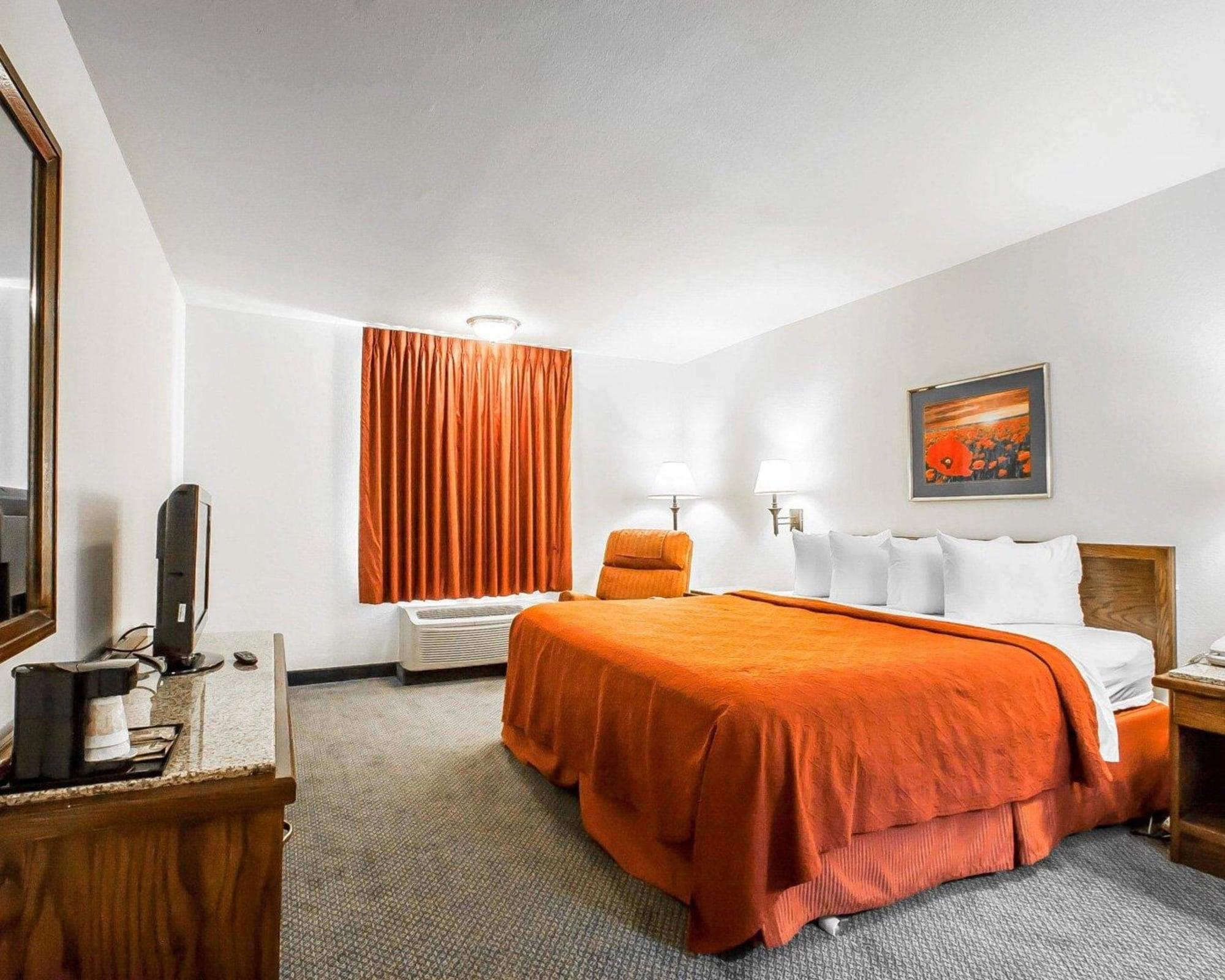 Quality Inn & Suites North Springfield Eksteriør bilde