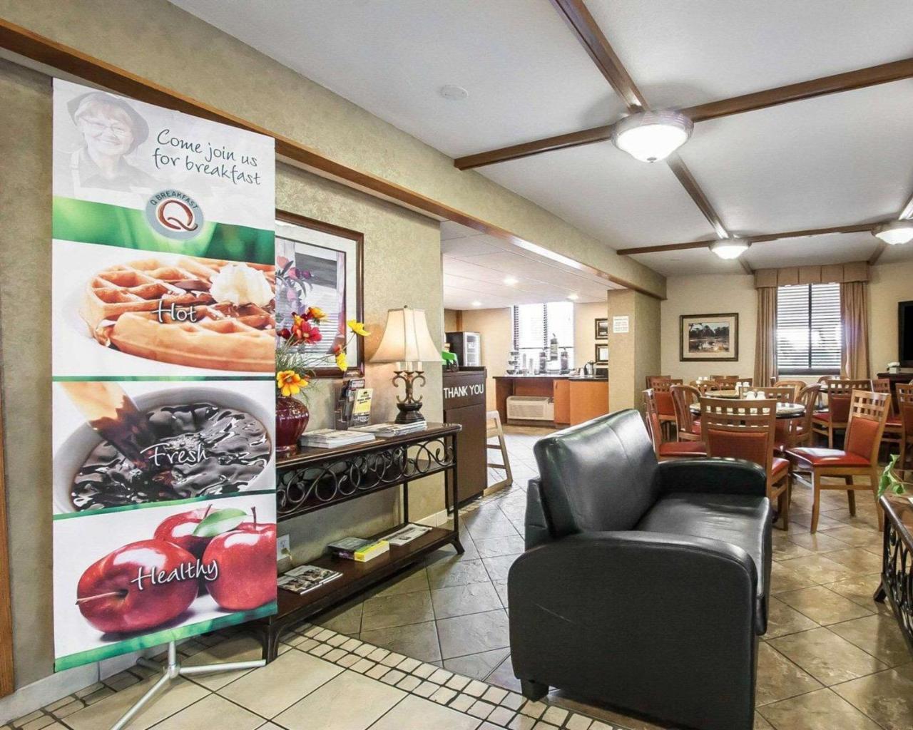 Quality Inn & Suites North Springfield Eksteriør bilde