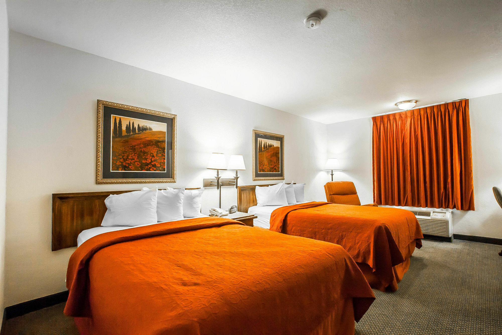 Quality Inn & Suites North Springfield Eksteriør bilde